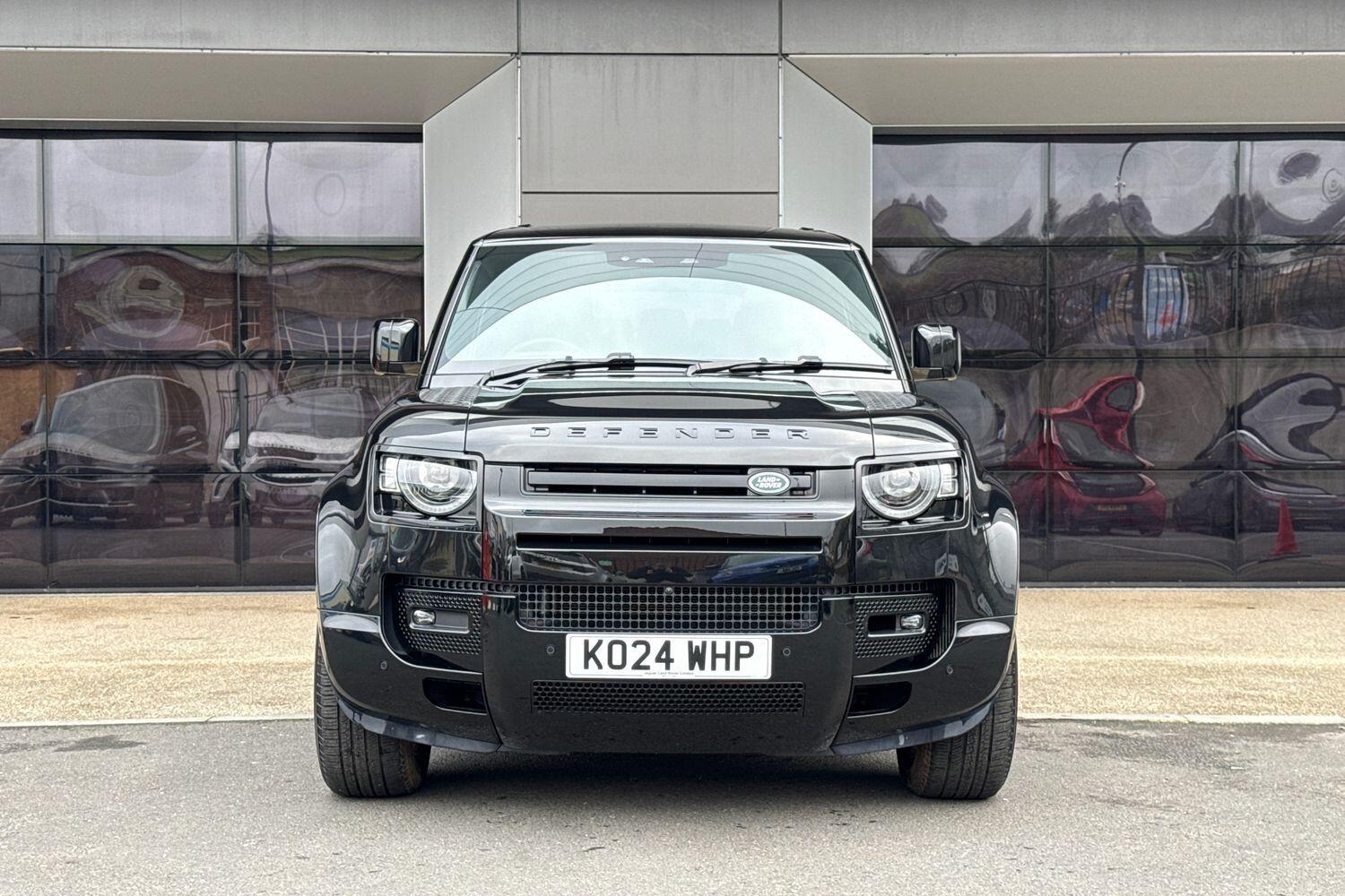 Used Land Rover Defender 2024 for sale - 77376804: Photo 14