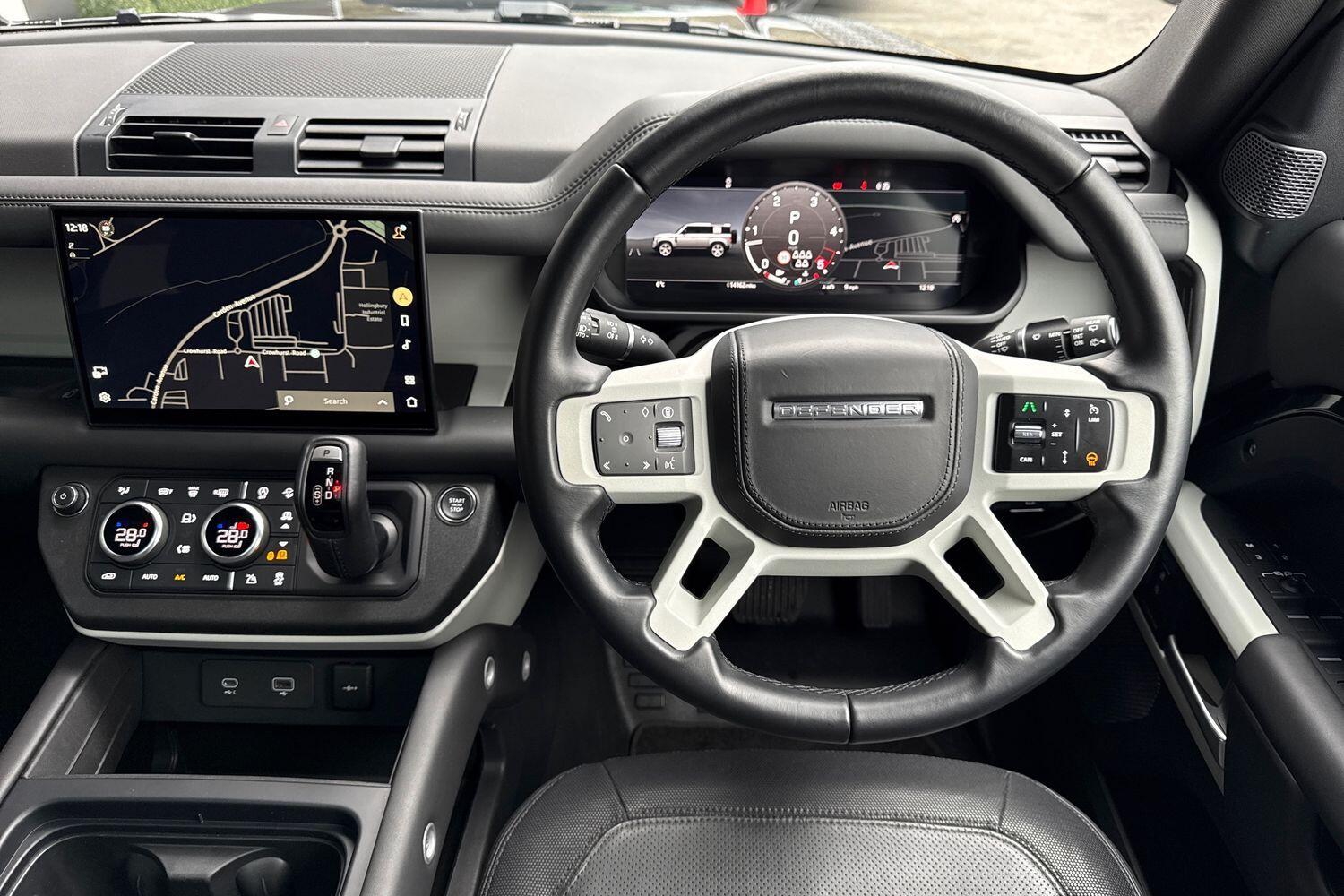 Used Land Rover Defender 2024 for sale - 77376804: Photo 33