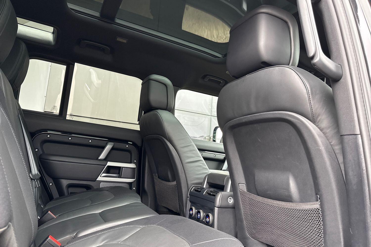 Used Land Rover Defender 2024 for sale - 77376804: Photo 47