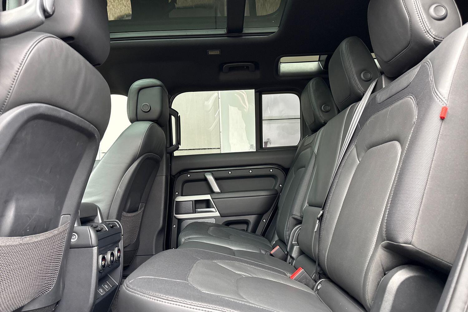 Used Land Rover Defender 2024 for sale - 77376804: Photo 56