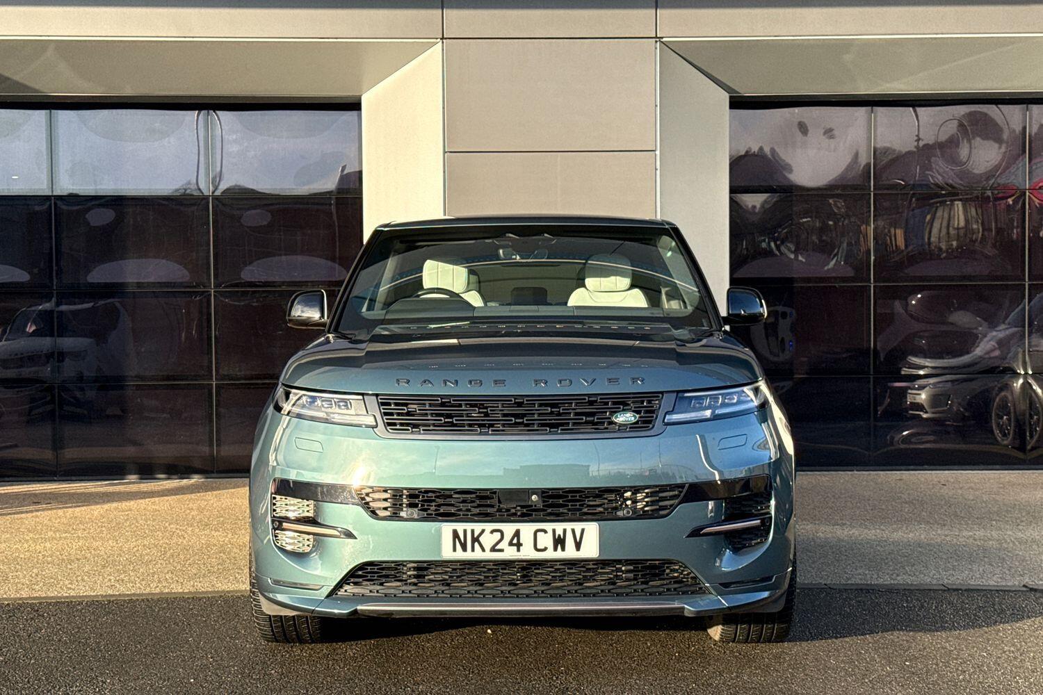 Used Land Rover Range Rover Sport 2024 for sale - 77439872: Photo 15