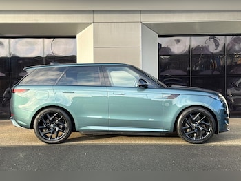 Used Land Rover Range Rover Sport 2024 for sale - 77439872: Photo