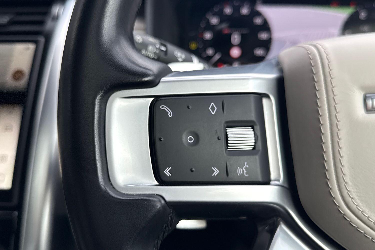 Used Land Rover Discovery 2023 for sale - 76473344: Photo 30