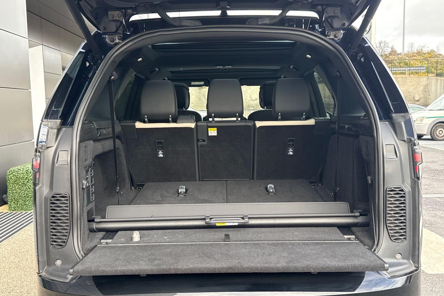 Used Land Rover Discovery 2023 for sale - 76473344: Photo 42