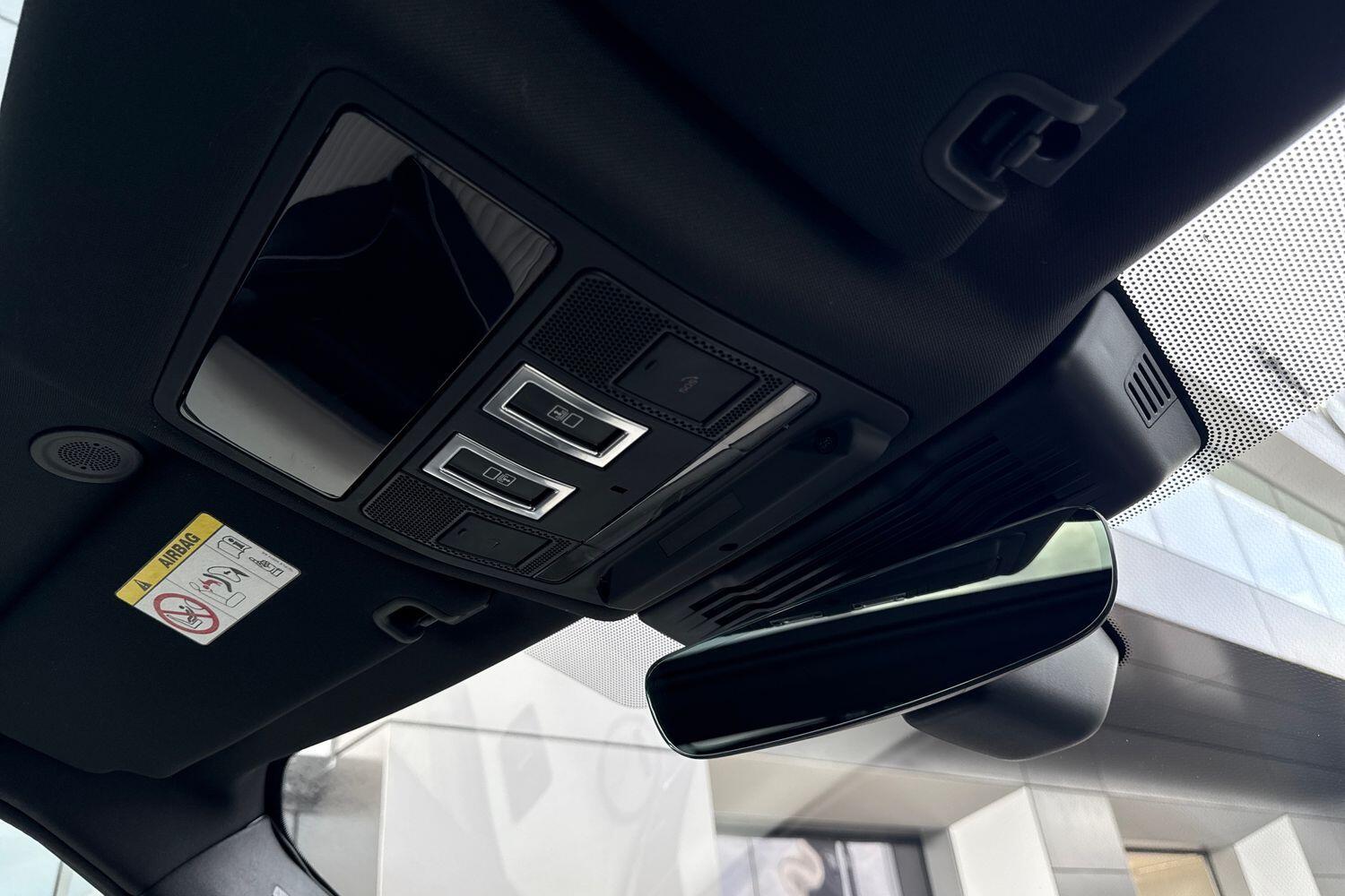 Used Land Rover Discovery 2023 for sale - 76473344: Photo 57