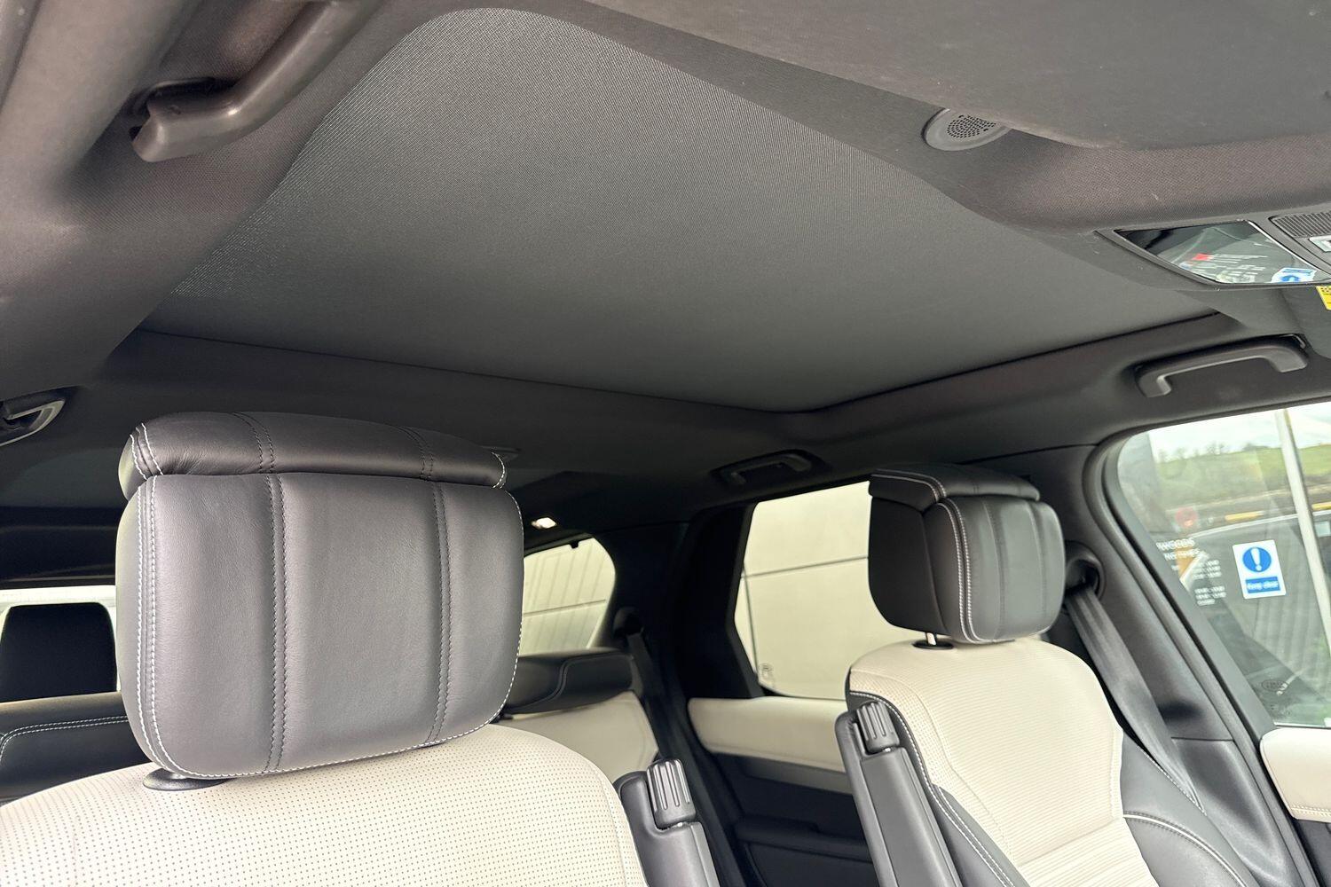 Used Land Rover Discovery 2023 for sale - 76473344: Photo 9