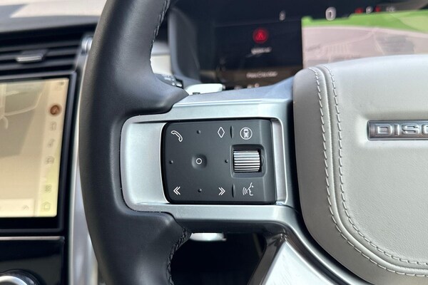 Used Land Rover Discovery 2024 for sale - 76109534: Photo 45