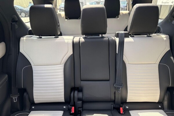 Used Land Rover Discovery 2024 for sale - 76109534: Photo 54
