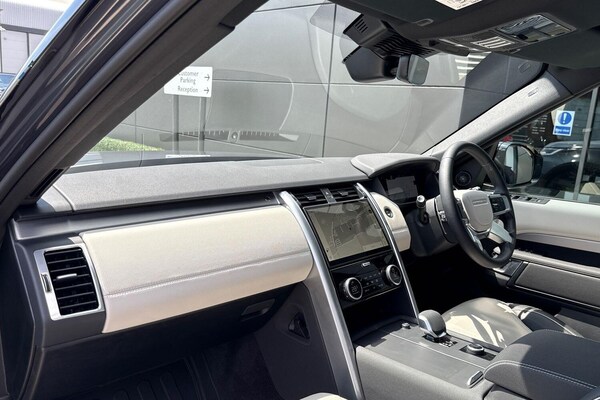 Used Land Rover Discovery 2024 for sale - 76109534: Photo 56