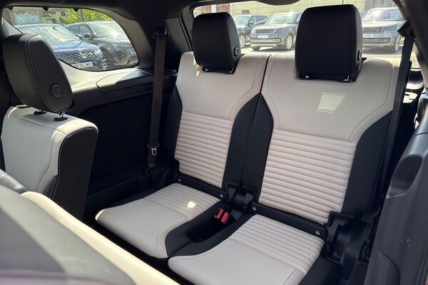 Used Land Rover Discovery 2024 for sale - 76109534: Photo 64