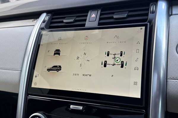 Used Land Rover Discovery 2024 for sale - 76109534: Photo 70