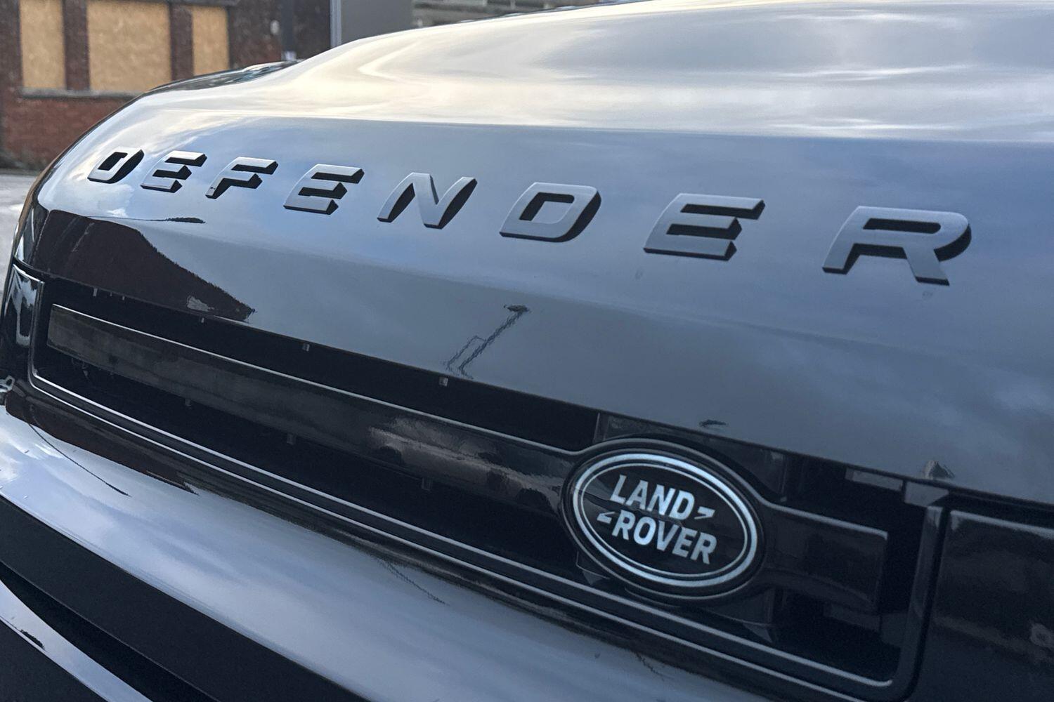 Used Land Rover Defender 110 2025 for sale - 76899161: Photo 30