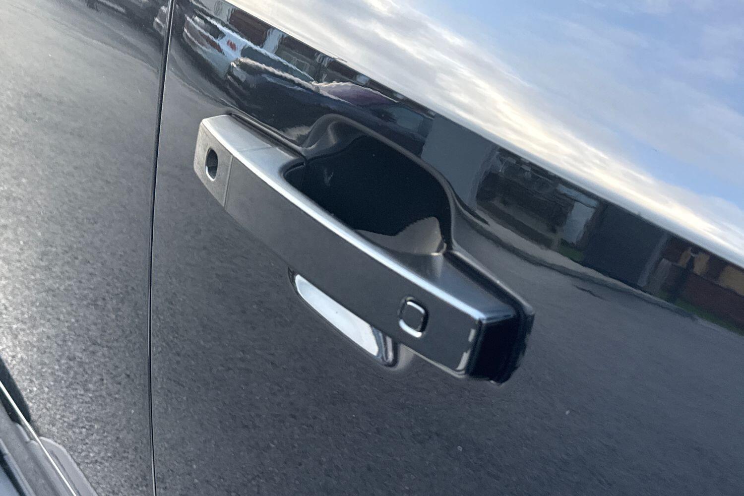 Used Land Rover Defender 110 2025 for sale - 76899161: Photo 33