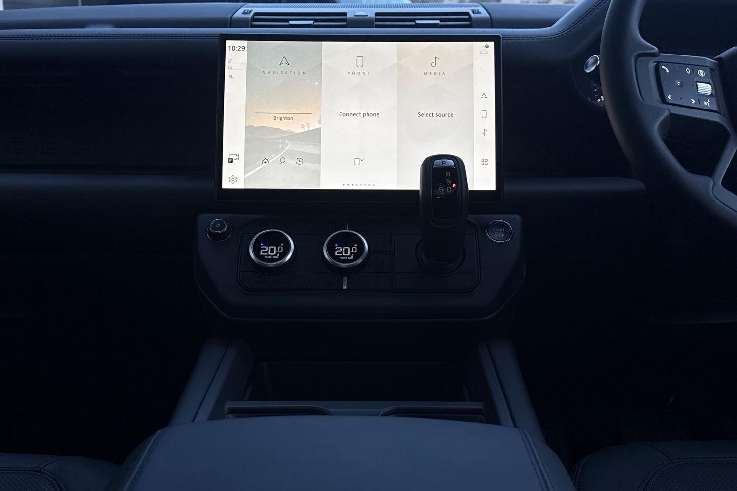 Used Land Rover Defender 110 2025 for sale - 76899161: Photo 52