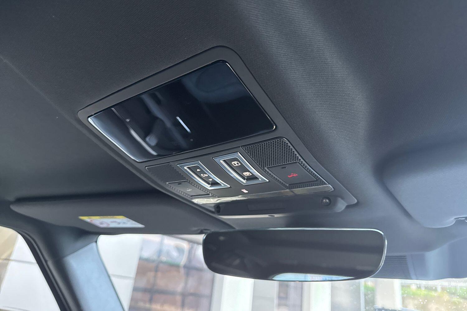 Used Land Rover Defender 110 2025 for sale - 76899161: Photo 59