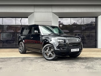 Used Land Rover Defender 110 2023 for sale - 75810176: Photo