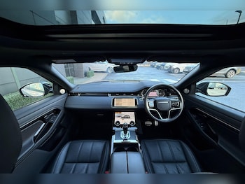 Used Land Rover Range Rover Evoque 2022 for sale - 76801115: Photo