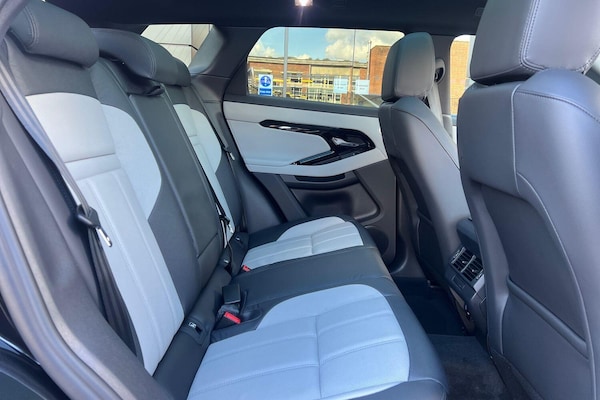 Used Land Rover Range Rover Evoque 2025 for sale - 76227250: Photo 32