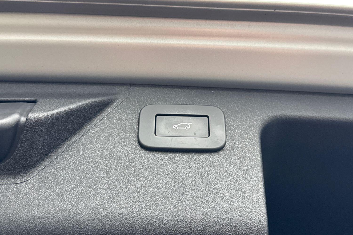 Used Land Rover Discovery Sport for sale - 77175372: Photo 45