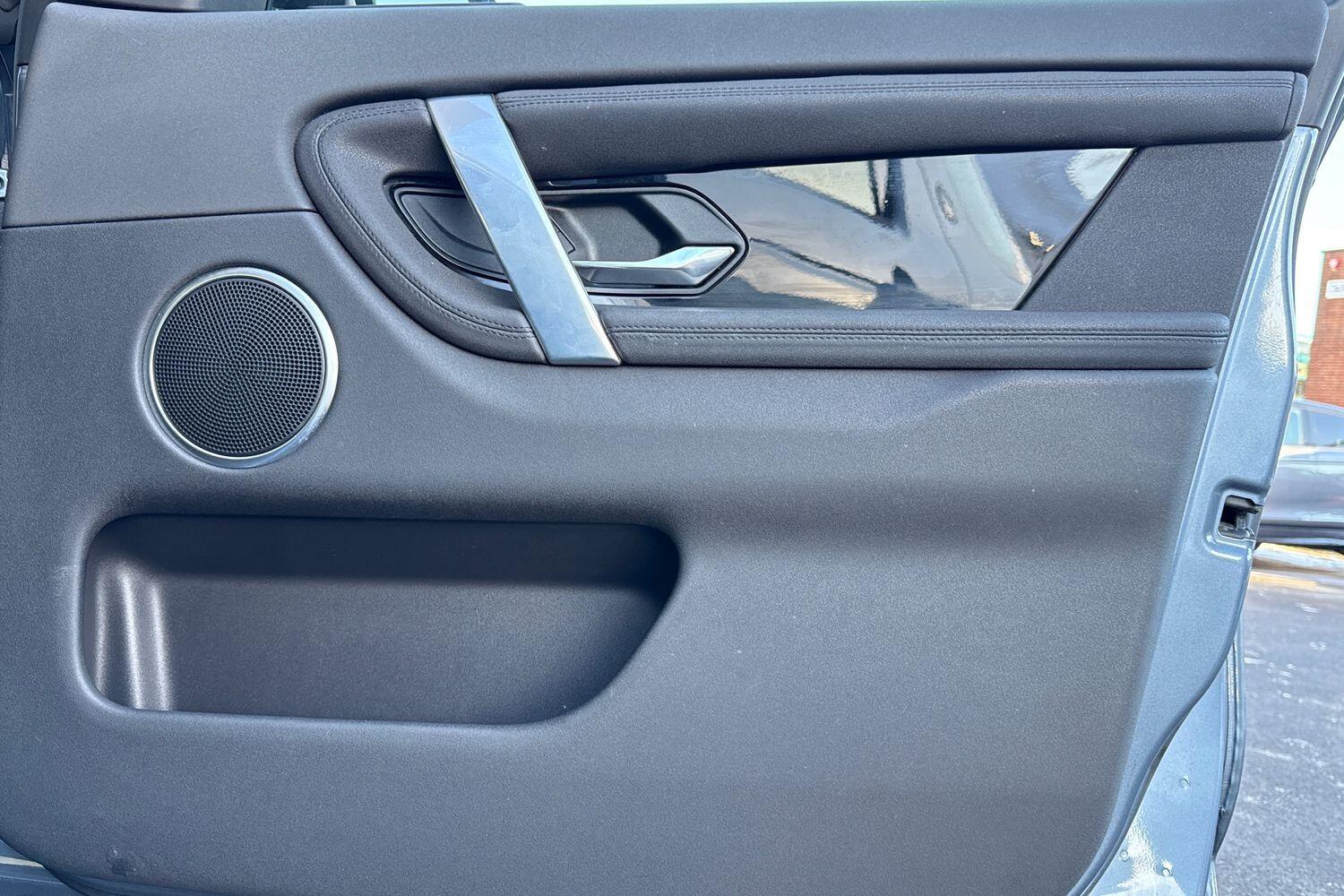 Used Land Rover Discovery Sport 2020 for sale - 77120363: Photo 13