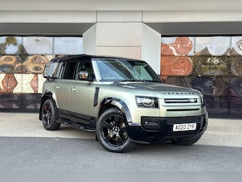 Land Rover - Defender