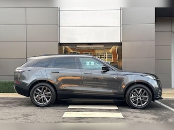 Used Land Rover Range Rover Velar 2025 for sale - 76498493: Photo