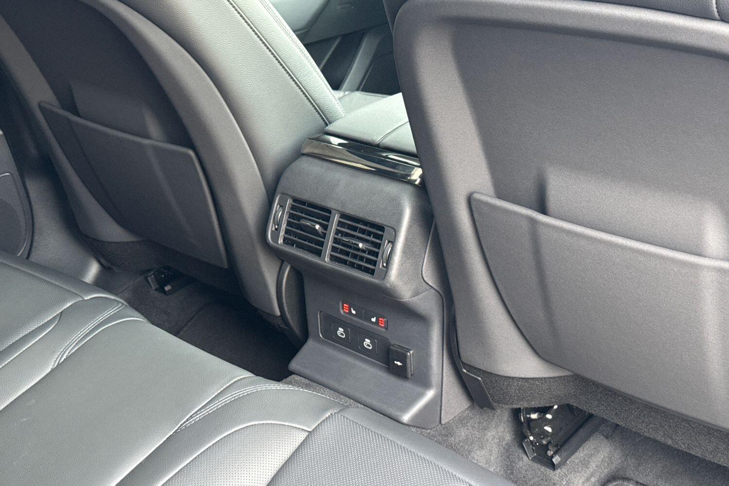 Used Land Rover Range Rover Velar 2025 for sale - 76498493: Photo 42