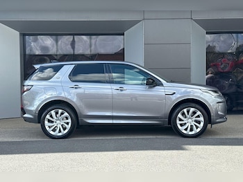 Used Land Rover Discovery Sport 2021 for sale - 75904890: Photo