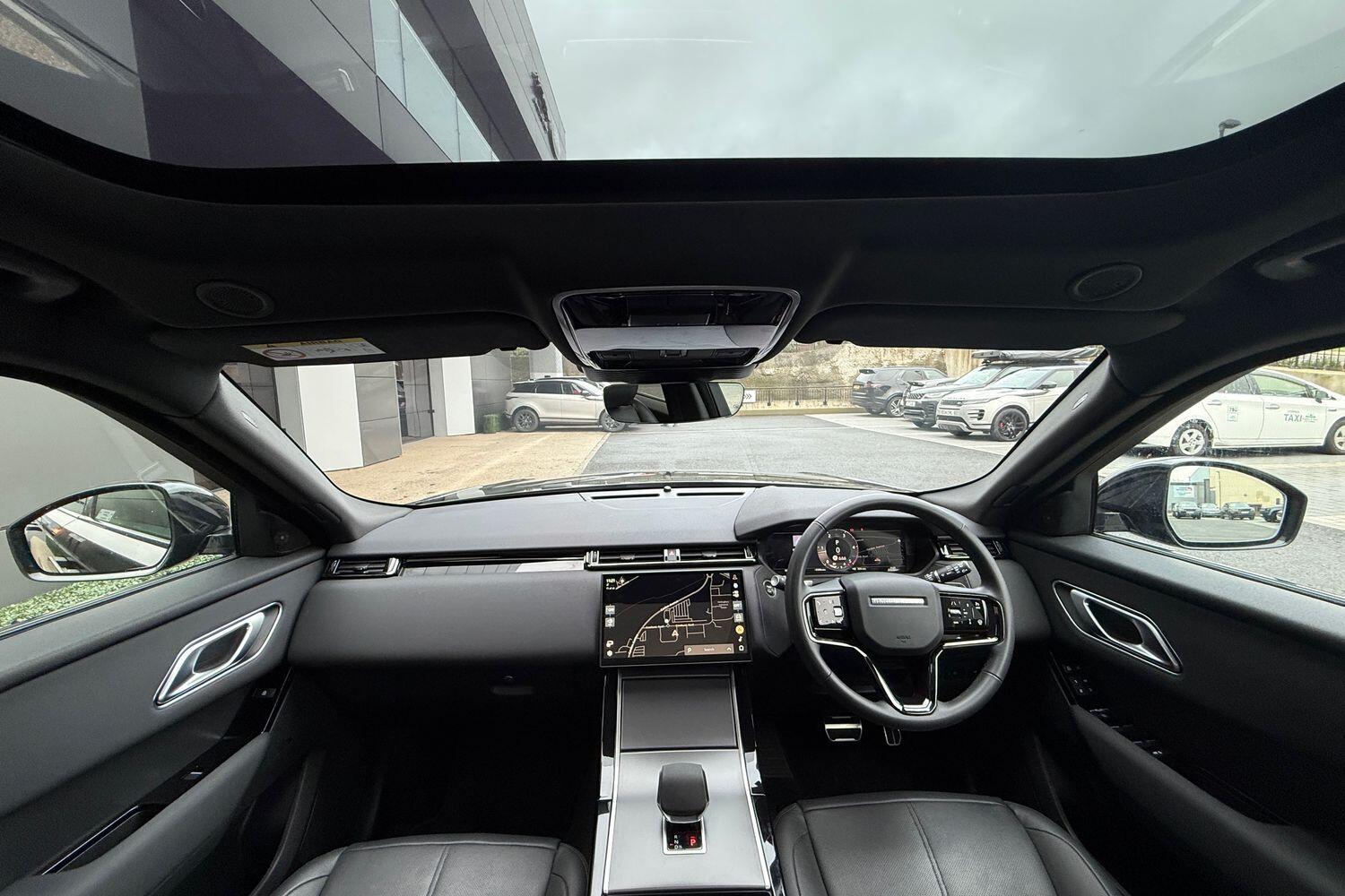 Used Land Rover Range Rover Velar 2023 for sale - 76550202: Photo 3