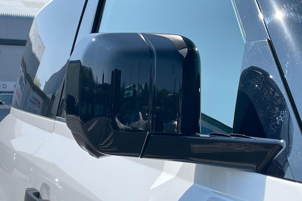 Used Land Rover Defender 2021 for sale - 76227942: Photo 24