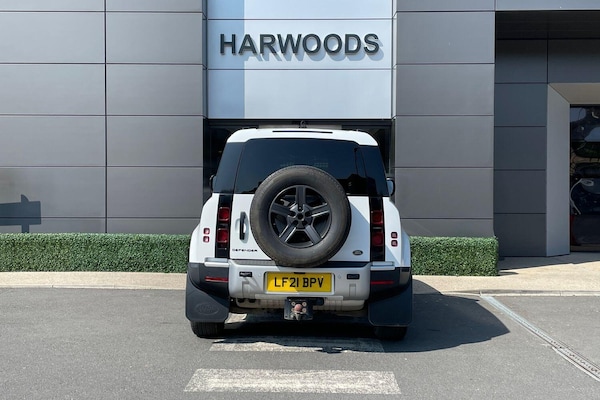 Used Land Rover Defender 2021 for sale - 76227942: Photo 7