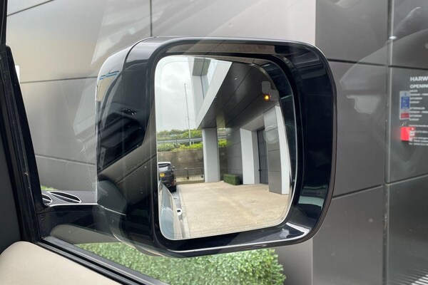 Used Land Rover Defender 110 2022 for sale - 75139556: Photo 13