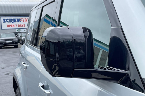 Used Land Rover Defender 110 2022 for sale - 75139556: Photo 30