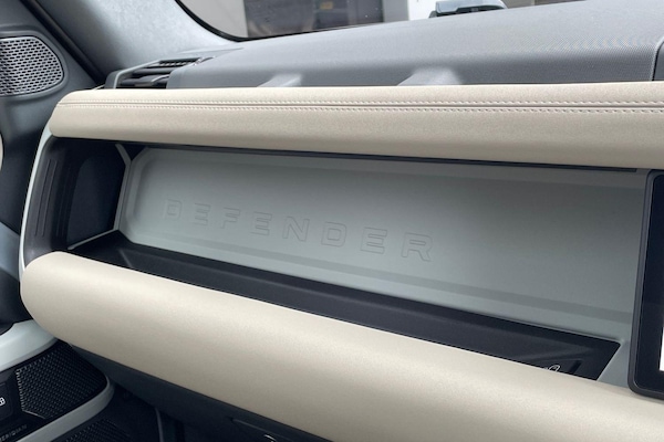 Used Land Rover Defender 110 2022 for sale - 75139556: Photo 69
