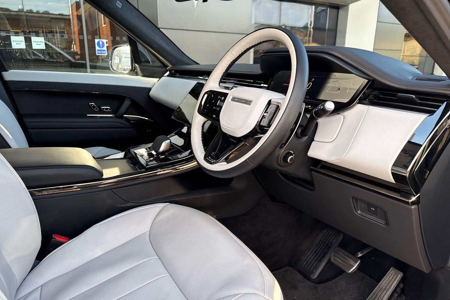 Used Land Rover Range Rover Sport 2023 for sale - 77131126: Photo 38