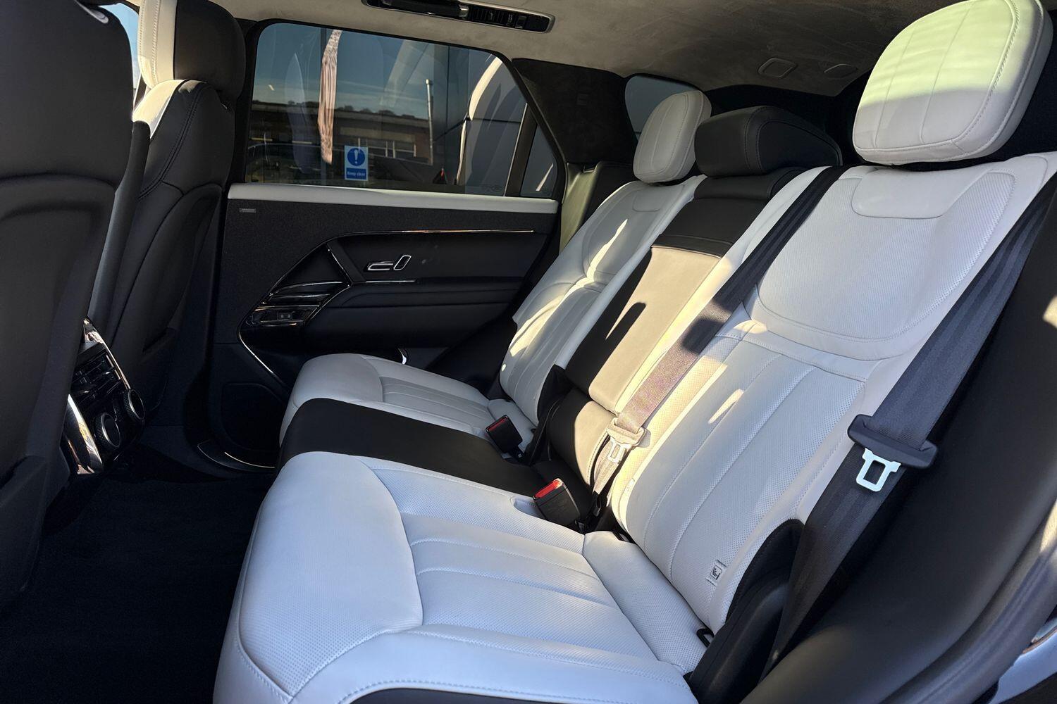 Used Land Rover Range Rover Sport 2023 for sale - 77131126: Photo 41