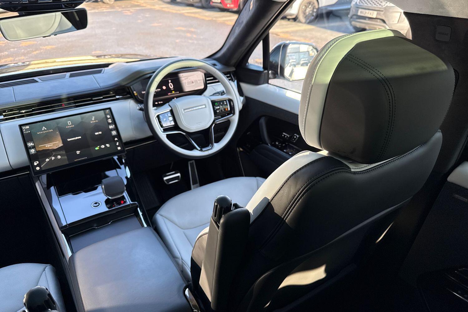 Used Land Rover Range Rover Sport 2023 for sale - 77131126: Photo 44