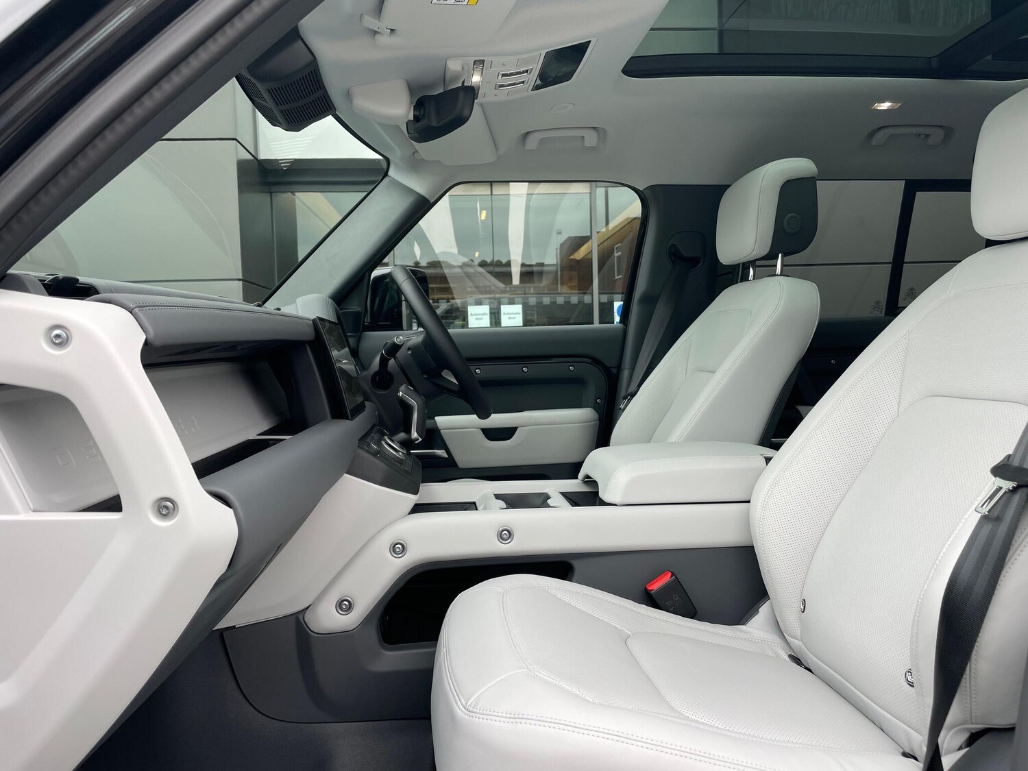 Used Land Rover Defender 2025 for sale - 76585580: Photo 72