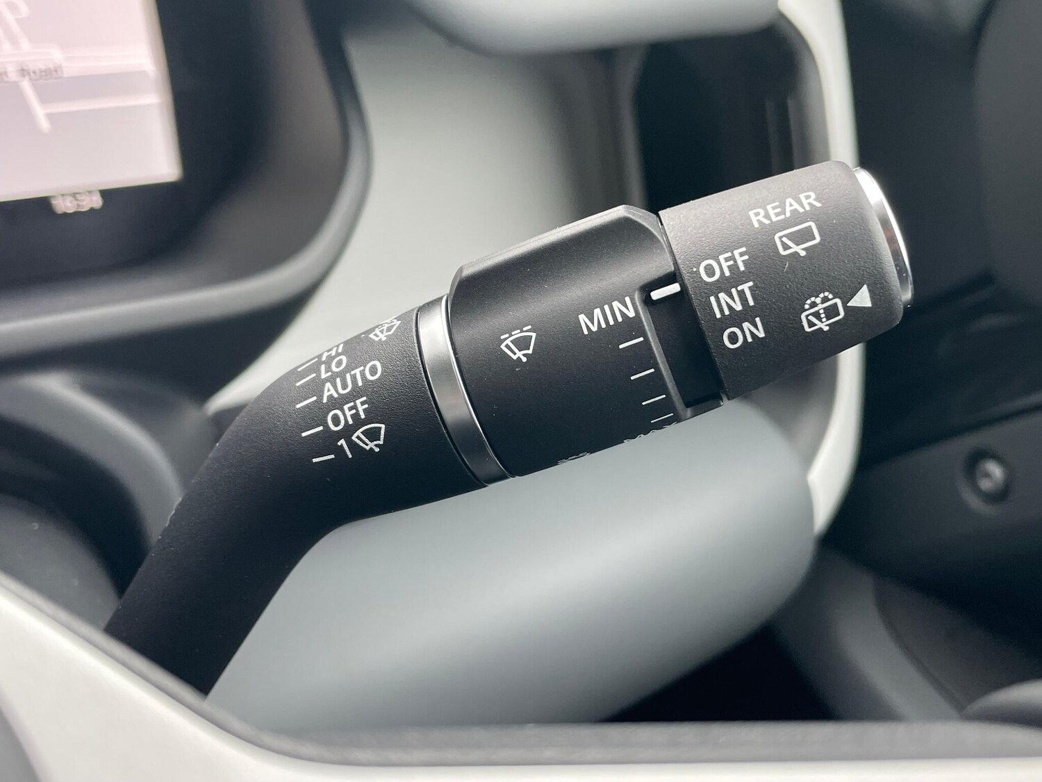 Used Land Rover Defender 2025 for sale - 76585580: Photo 74