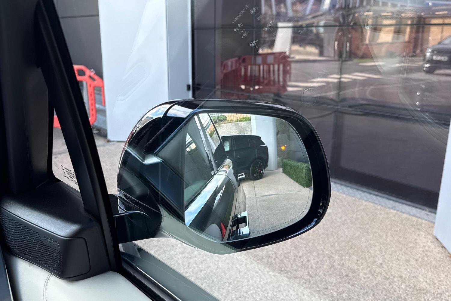 Used Land Rover Range Rover 2024 for sale - 77305701: Photo 14