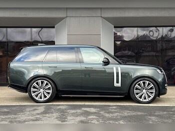 Used Land Rover Range Rover 2024 for sale - 77305701: Photo