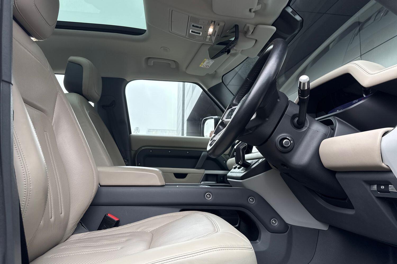 Used Land Rover Defender 2021 for sale - 77524110: Photo 19