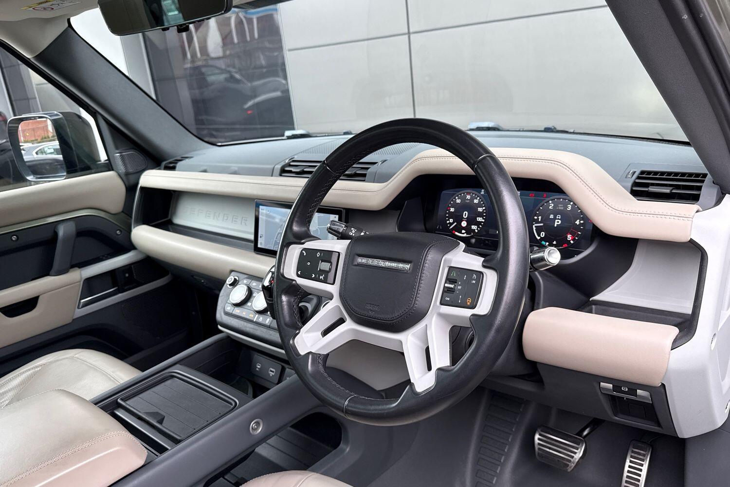 Used Land Rover Defender 2021 for sale - 77524110: Photo 20