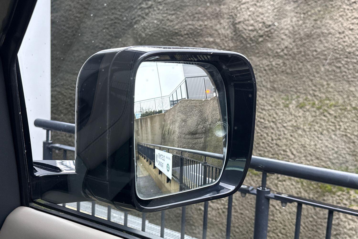 Used Land Rover Defender 2021 for sale - 77524110: Photo 29