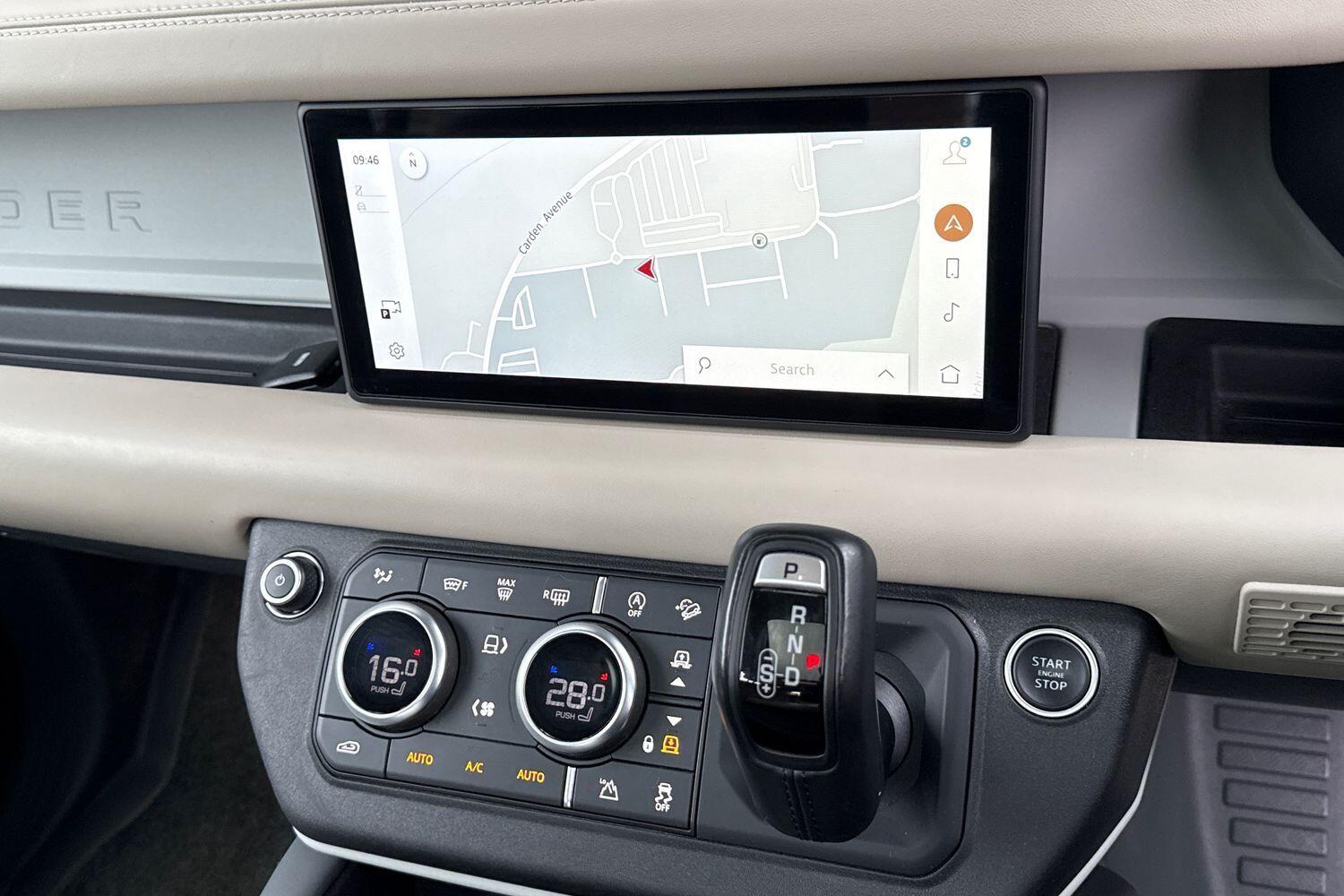 Used Land Rover Defender 2021 for sale - 77524110: Photo 32