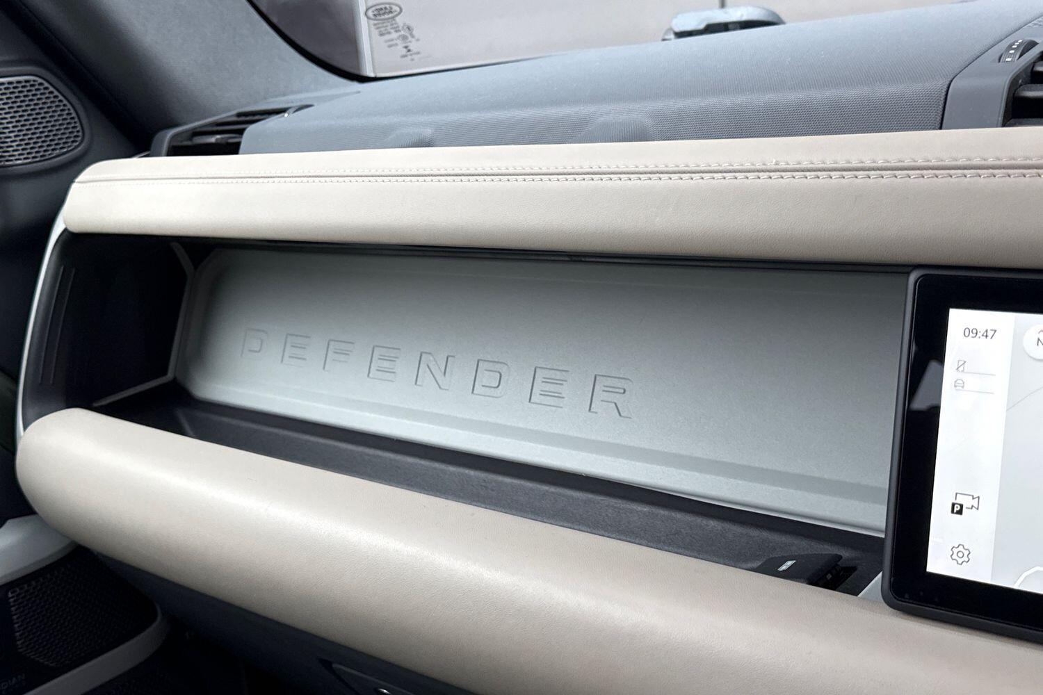 Used Land Rover Defender 2021 for sale - 77524110: Photo 33