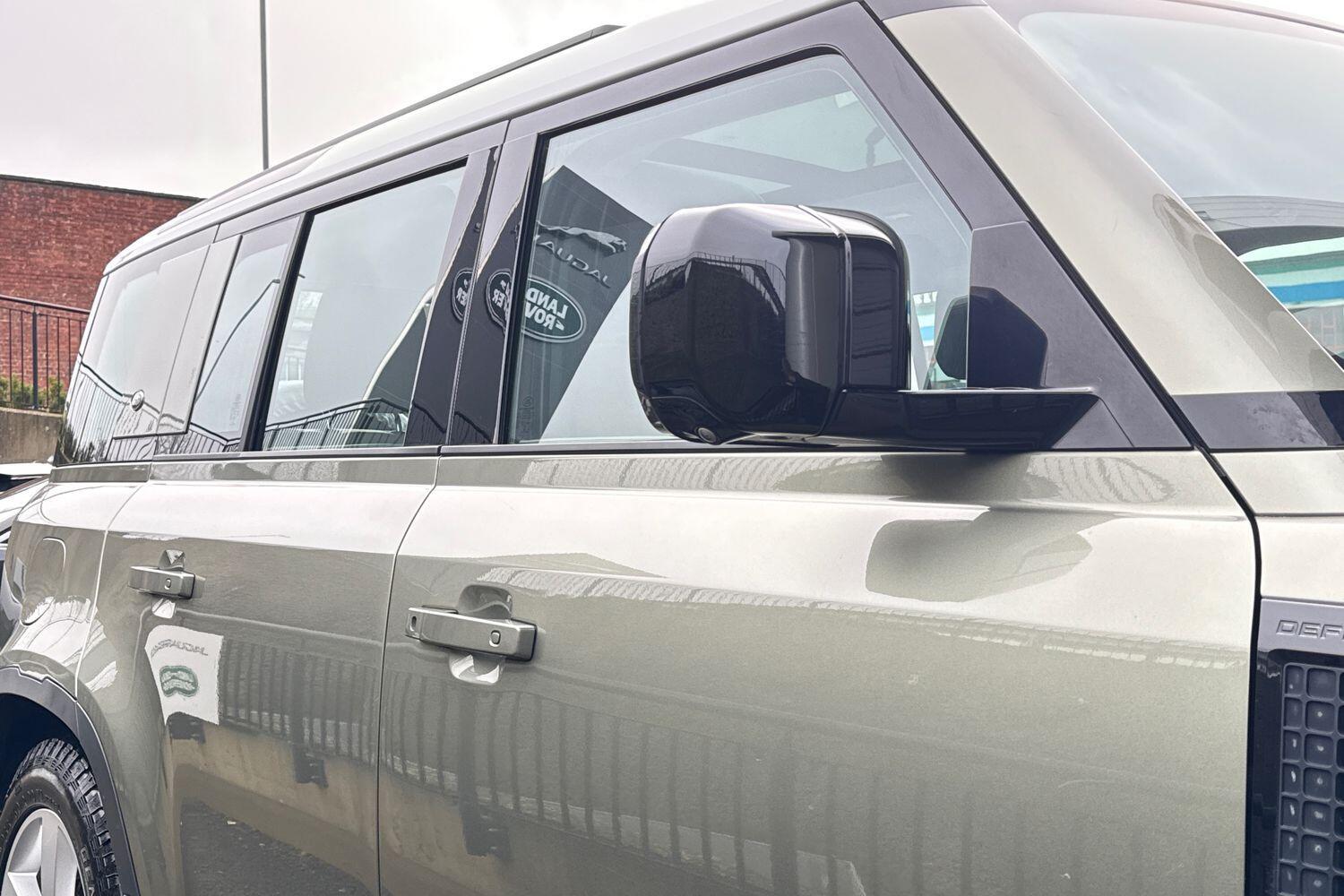 Used Land Rover Defender 2021 for sale - 77524110: Photo 36