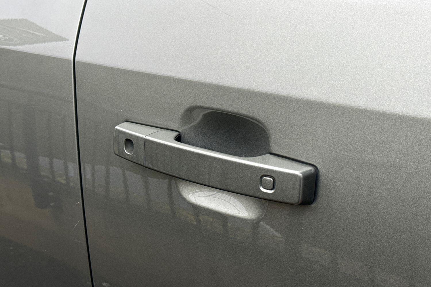 Used Land Rover Defender 2021 for sale - 77524110: Photo 38