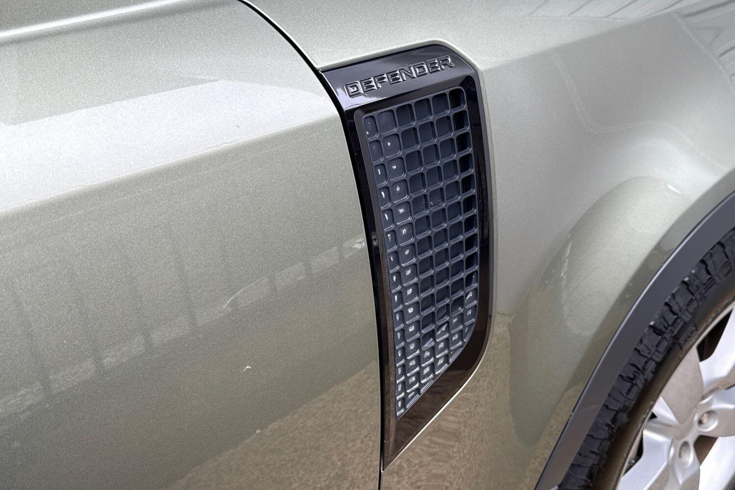 Used Land Rover Defender 2021 for sale - 77524110: Photo 40