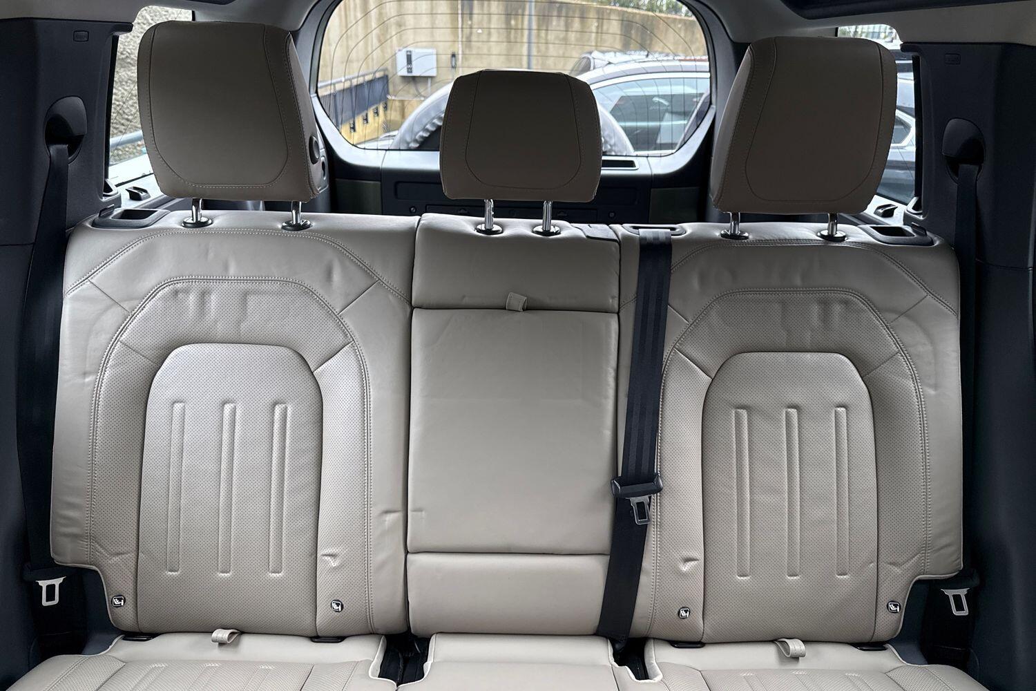 Used Land Rover Defender 2021 for sale - 77524110: Photo 43